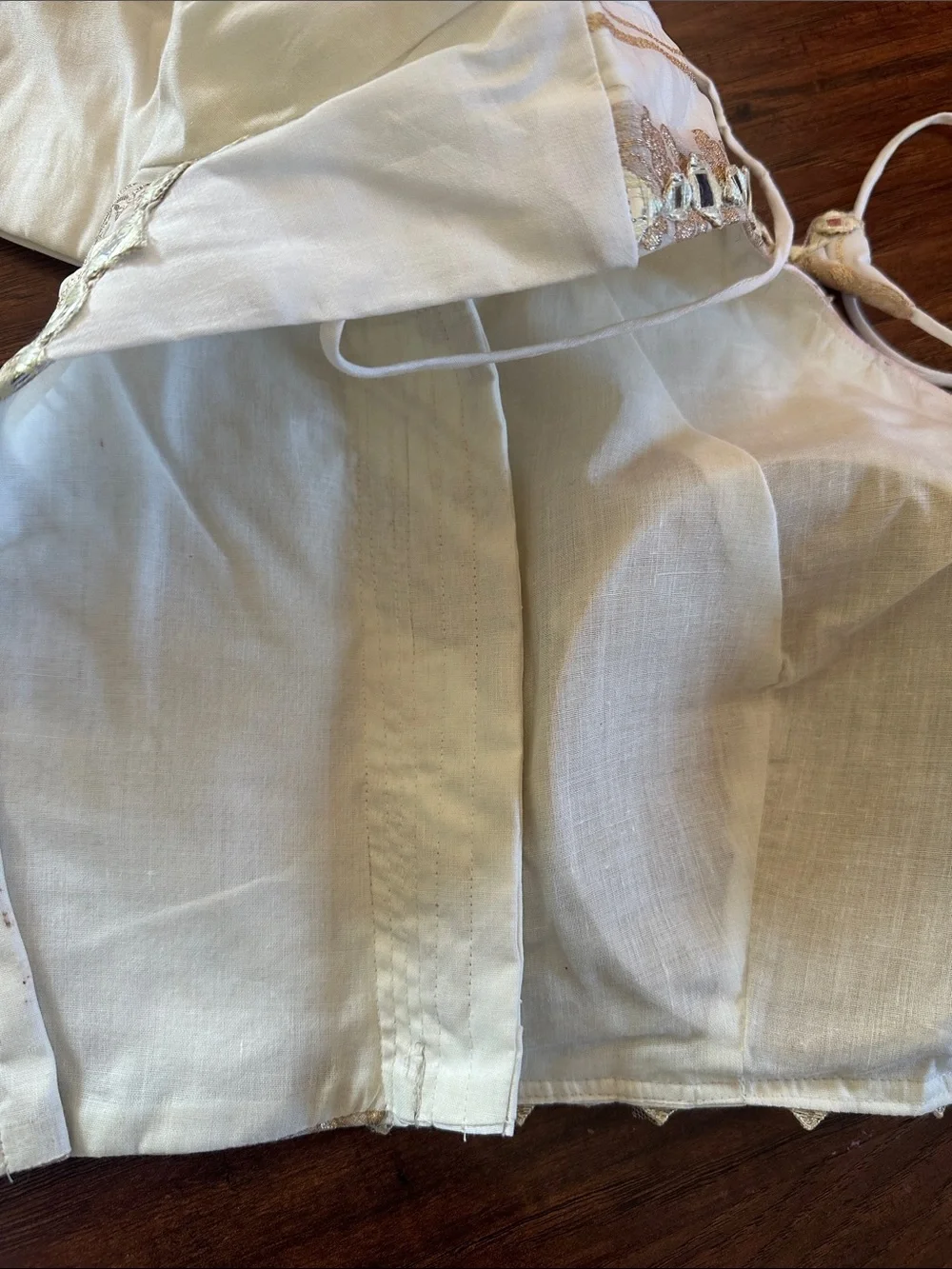 Brand new custom Cream and Gold Traditional Party Dress - Brand Unspecifie